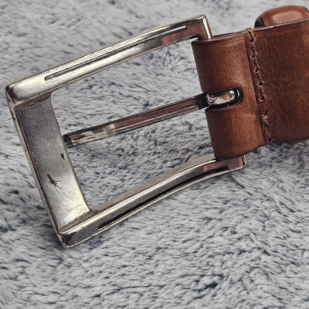 Johnston Murphy Belt Mens Size 44 Brown Leather White Stitch Silver Buckle Dress